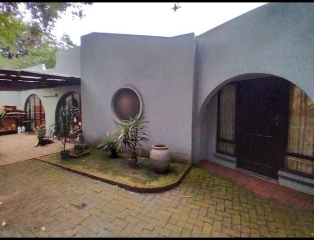 FARM FOR SALE IN OSLO BEACH